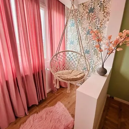Magic Place In Apartment *